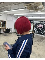 ソーソー(SoSo) ブリーチありレッド似合わせカット