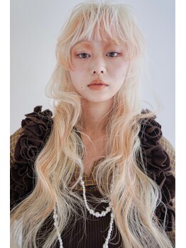 カルテ(QUARTE)の写真/Design color.