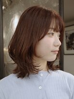 アビー 鎌倉(ABBEY)&nbsp;ミディアムレイヤー、くびれミディアム、赤みブラウン、レイヤー