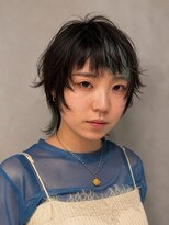 キリ 逗子(kiri)&nbsp;逗子葉山インナーカラーウルフショート前髪カラーハイライトY266