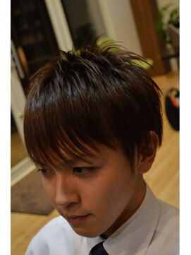 ピーエス ヘアーデザイン(PS. Hair Design) メンズの縦長シルエットショート