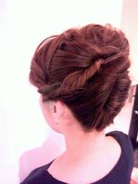 ハルグ(HA=RG)&nbsp;エレガントな夜会アレンジ巻き