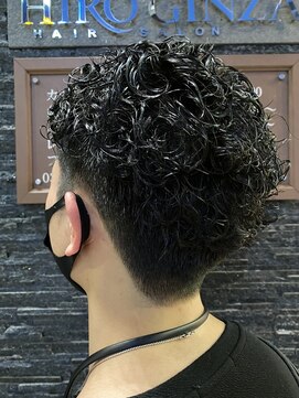 ヒロギンザ 青山店(HIRO GINZA) 2ブロック七三パーマスタイル【外苑前/青山/表参道/理容室】