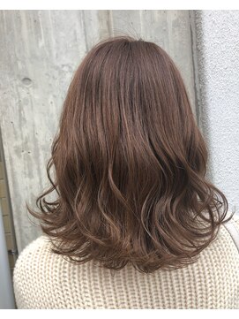 アマネク(AMANEQ by THISCOVER.) ナチュラルグレージュ×ローレイヤー