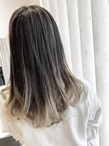 ロッコ 深谷店(ROCCO) #バレイヤージュ#ケアブリーチ#ダークグレー#外国人風カラー