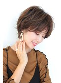 くすみショコラベージュカラー 大人くびれエッジショート