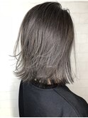 外国人風バレイヤージュ、ハイライトカラーアッシュグレージュ