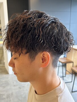 ニアウ 伊勢崎連取店(Niau) メンズマッシュパーマツイストスパイラルパーマ波巻きパーマ