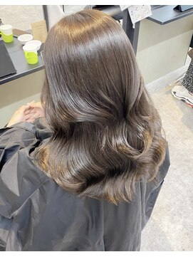 スティル カラン(STILL calin) グレージュカラー