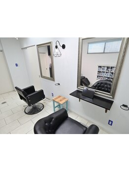 自分だけの特別な空間で周りを気にせず落ち着ける大人女性に人気の完全個室マンツーマンサロン♪