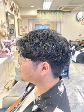 ラヴェルデ 波巻きメンズパーマ