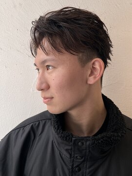 ランズサンズ 表参道(runsuns) メンズカット フェザーショート センターパート ツーブロック