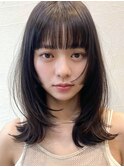 本当に小顔になるミディアム。顔まわりレイヤー