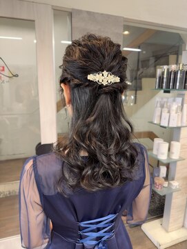 ローウェ 京都四条河原町(Louwe) ハーフアップ/お呼ばれアレンジ/ヘアセット/四条河原町