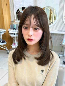 アフロートリノ(AFLOAT Leino) 結べるミディアムレイヤー　薄め前髪