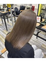 アフューズバイストゥー(Vfuse by StueW)&nbsp;透明感オリーブベージュ◎