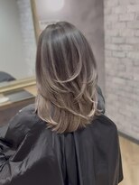 ラビマーニ 吹田店(Labimani) 白髪ぼかしバレイヤージュ×レイヤーカット