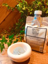 フルフラットシャンプー台でのヘッドスパ（￥1500～）を全メニューに付けられます♪