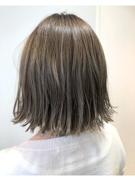 美容室 かんしゃ かんしゃ【Ｍａｒｉｋｏ】外ハネぱっつんボブスタイル