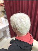 【QUALIS】10代20代ホワイトアッシュヘアー