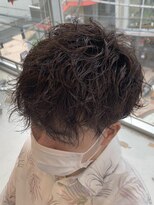 フィフス(fifth) コンマヘア ツイストパーマ ツーブロック マッシュウルフ