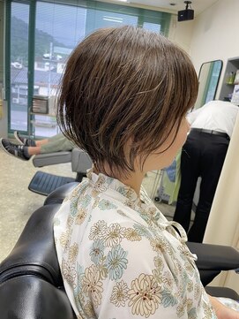 ヘアードレッシング イマイ(IMAI) 襟足すっきりショートボブ