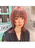 コントラストカラー×ピンクベージュ×ウルフカット