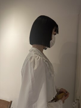 イオ(io) tight bob/navy black【KAZUKI】