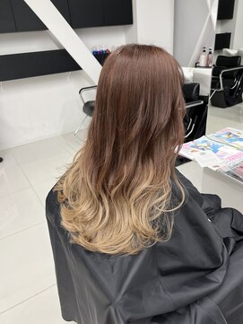 アライブ キチジョウジ(ALIVE Kichijoji) 【ALIVE吉祥寺】ミルクティーベージュグラデーションカラー