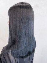 アイティーバイアルバム 八王子店(IT by ALBUM)&nbsp;ブルーブラック_斜めバンググレージュカラー_ba401082