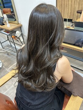 ミイロ(miiro) 色っぽグレージュ