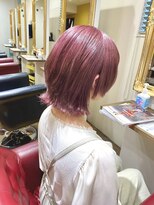 ヘアデザイン ノア(Noa)&nbsp;マッシュウルフ×チェリーピンク