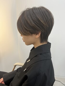 シダ(sida SAIIN) ★【高城】ショート20代30代カーキベージュ