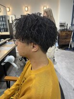 ジーニー 横浜(giinii)&nbsp;刈り上げマッシュ　波巻きパーマ