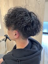 メンズサロン ルーブ 新潟(メンズサロンLOOB)&nbsp;センターパートウルフカットツイストスパイラルパーマゆるめ黒髪