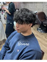 オムファミーユラグ(homme, famille raugh) シャドウパーマ