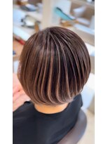 アッシュ 戸田公園店(Ash)&nbsp;白髪を活かす大人の上品バレイヤージュ