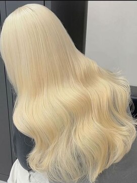 ベレーザ 渋谷神南(Beleza) 16835抜きっぱなしブロンドハッシュカットホワイトブロンド