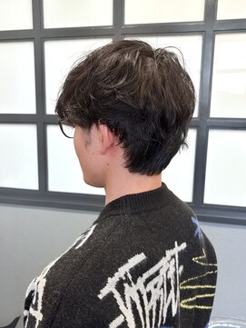 セジールへアメゾン(SAISIR HAIRMAISON) MEN’S HAIR/波巻ツイストスパイラル/フェザーパーマ/岡山