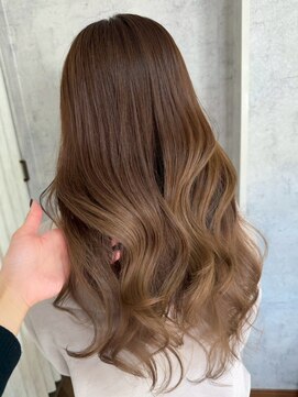 透明感カラー ブリーチ ハイトーン ミルクティーベージュ 艶髪