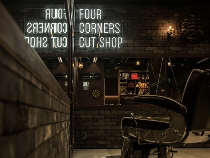 フォーコーナーズカットショップスリーセント 栄(FourCornersCutShop 3/cent)の写真