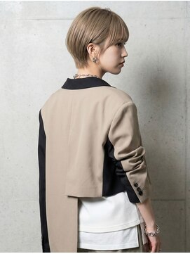 シェル 吉祥寺(shell) くびレイヤーエモージュグレージュカラーくびれショート/吉祥寺