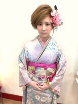 ヘアー キュート(hair CUtE)&nbsp;ボリューム感と流れが粋な上品アップ！