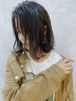 ムウ 難波(MOU)&nbsp;ハッシュカットフルバング似合わせカットレッドブラウン20代30代