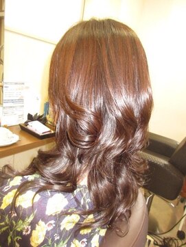 コア フィール ア デイ(COIFFURE A DAY) 《M3D見附今町》大人女子 艶巻き髪