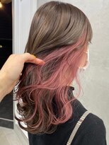 キラ 原宿(KILLA)&nbsp;インナーカラー/くびれヘア/デザインカラー/ツートンカラー/ボブ