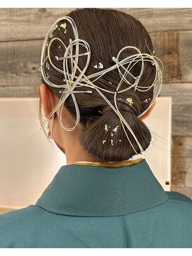 アイヴィ 表参道(IVY) 卒業式ヘアセット【肥田亜沙美】