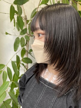 アン(Hair make un) 【似合わせカット】顔まわりレイヤー♪