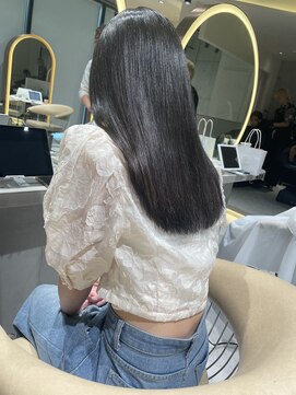 ロンドメリア 天神大名店(Lond Melia) ★前髪カタロググレーベージュレイヤーロングアッシュブラック★