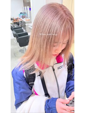 エイト 神戸三宮店(EIGHT) ホワイトピンクベージュ